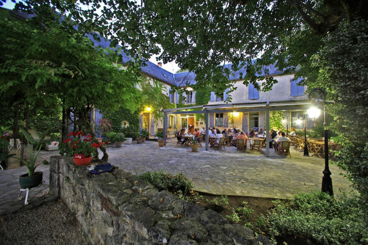 Le Moulin De Mitou Hotel Auriac-du-Perigord Exterior photo