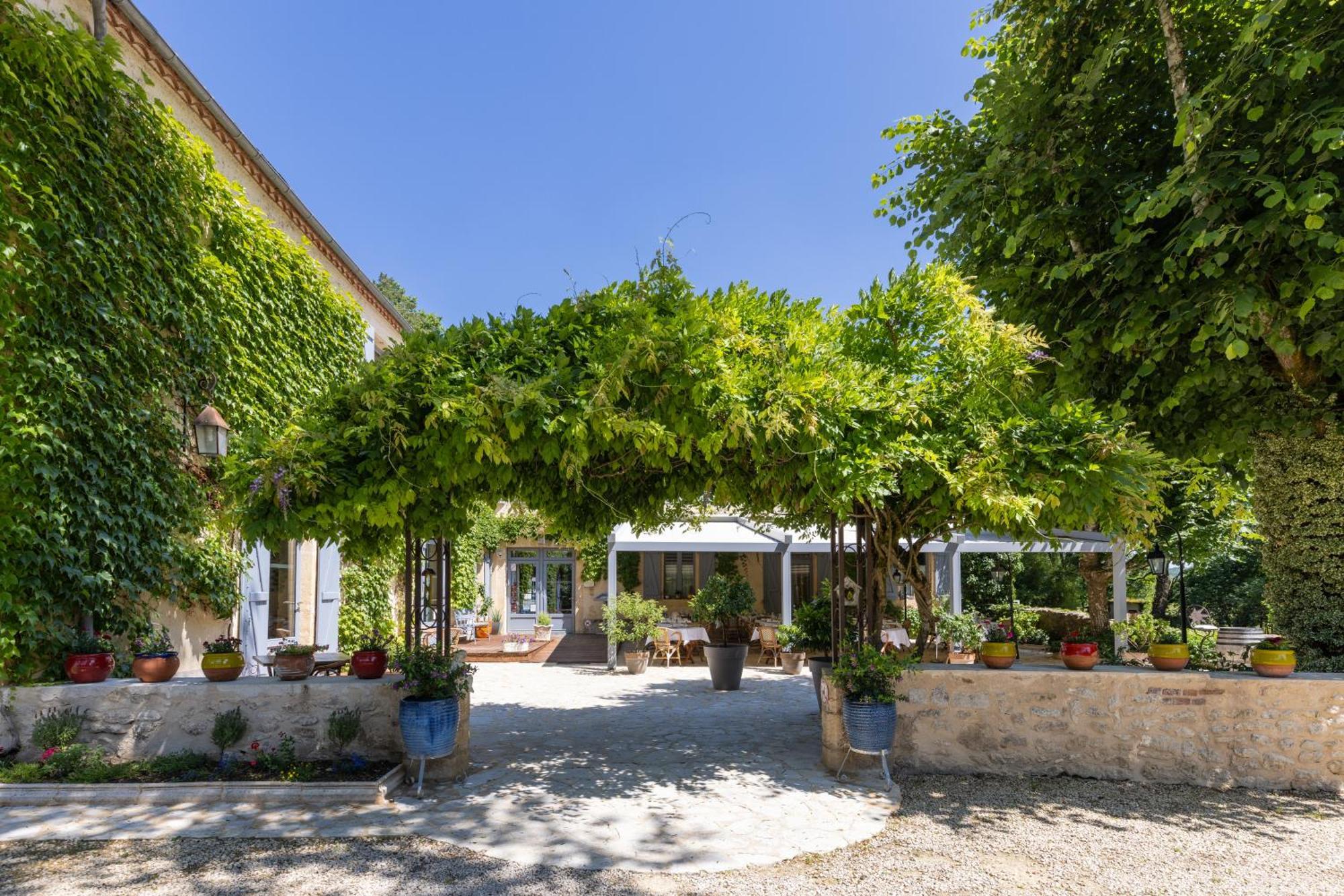Le Moulin De Mitou Hotel Auriac-du-Perigord Exterior photo
