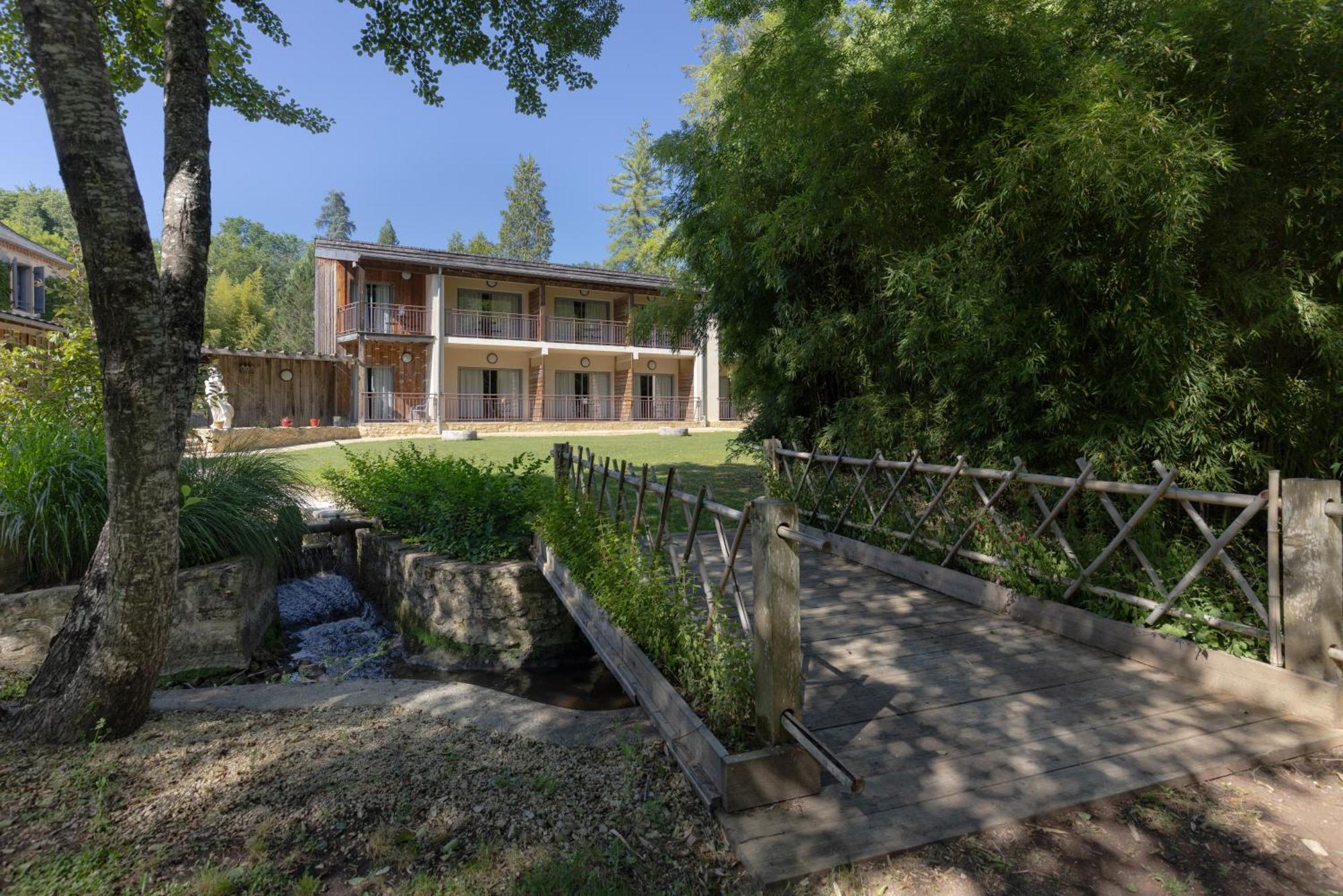 Le Moulin De Mitou Hotel Auriac-du-Perigord Exterior photo